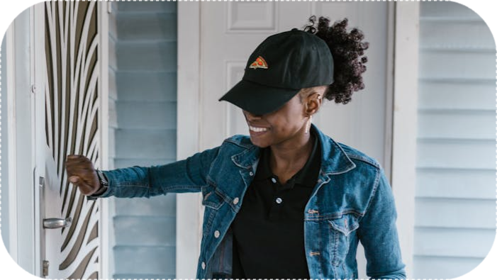 Canvasser knocking on door with link to sign up to canvass with DPOC